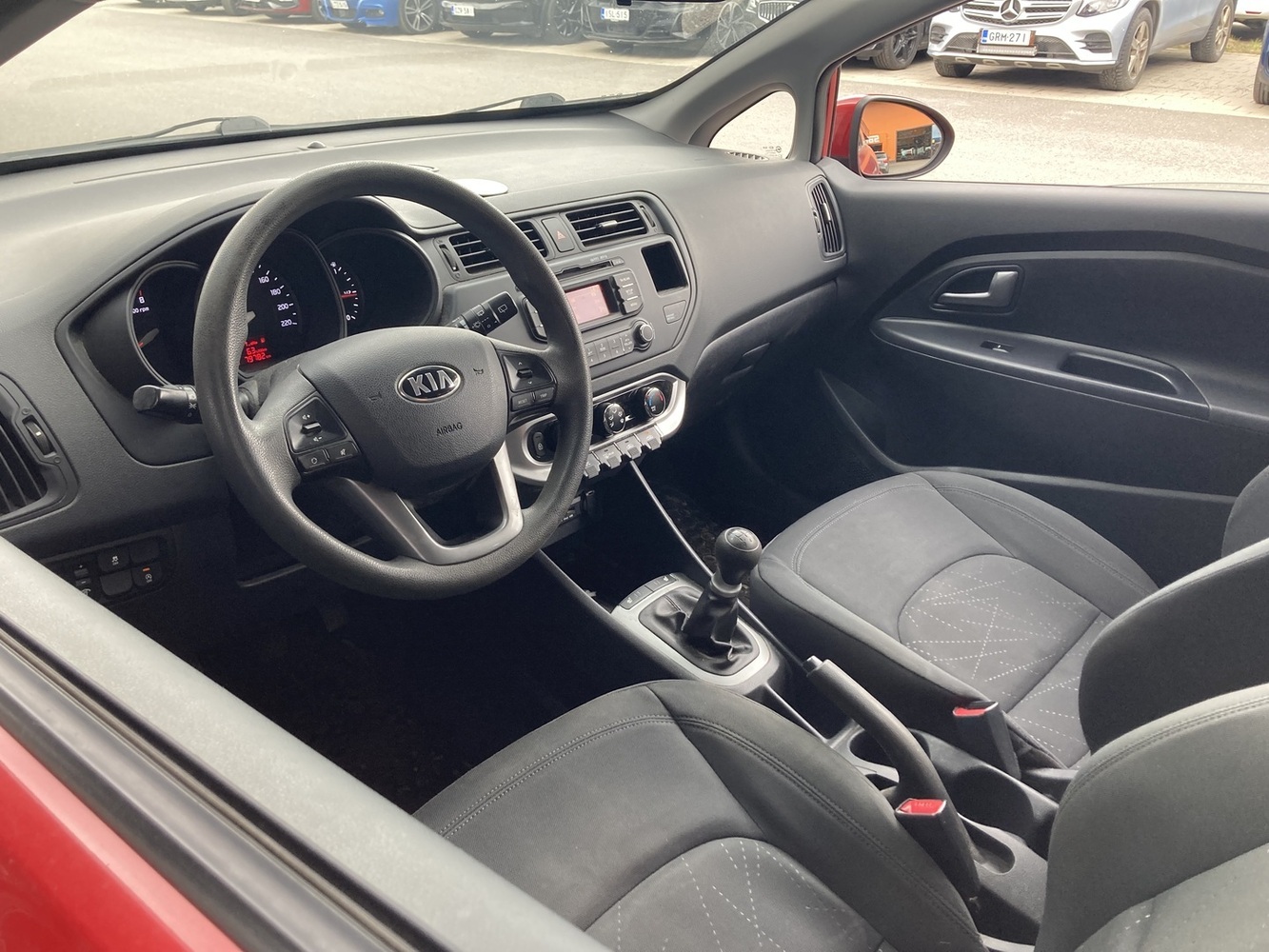 Kia Rio vaihtoauto