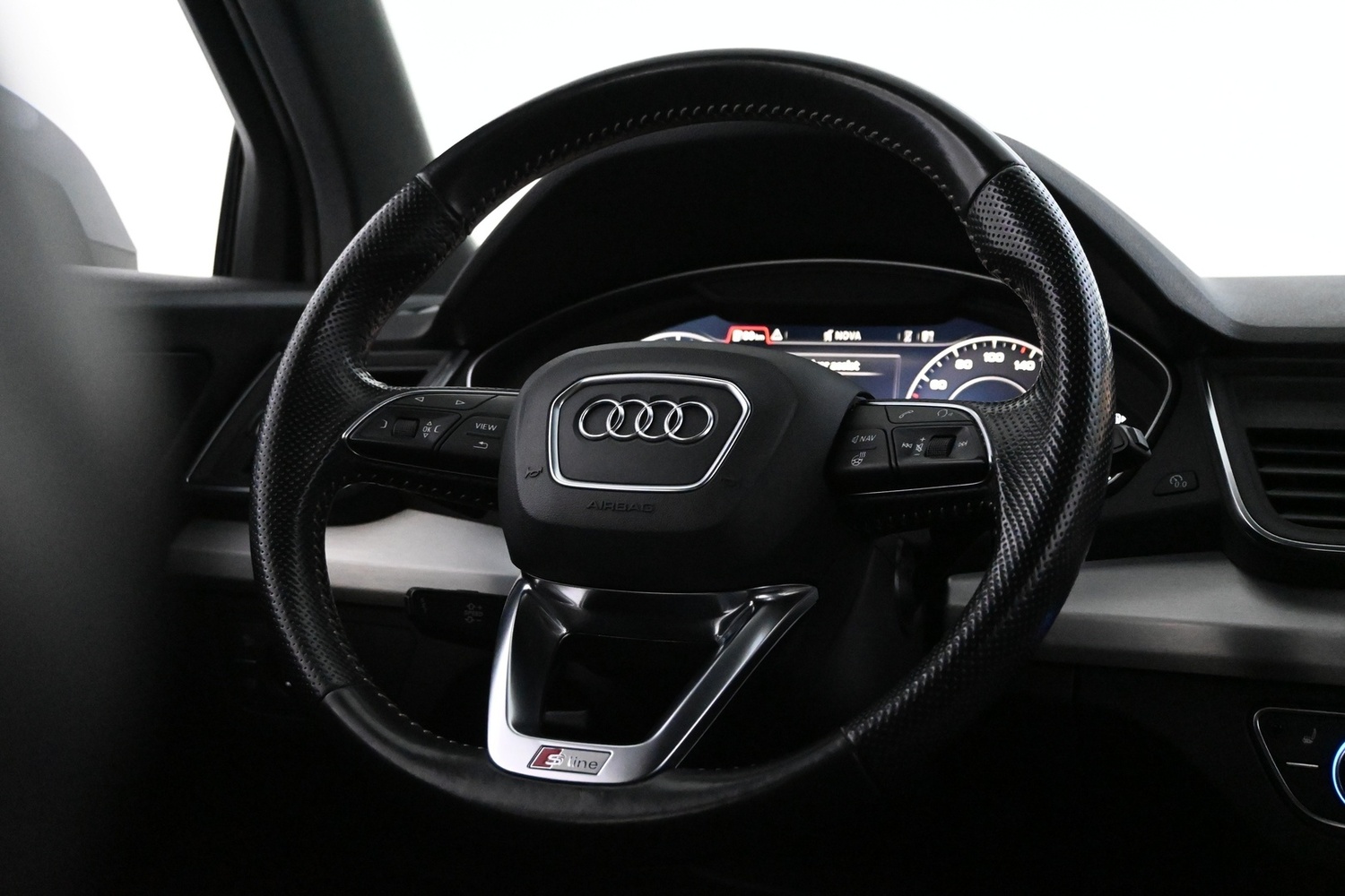 Audi Q5 vaihtoauto