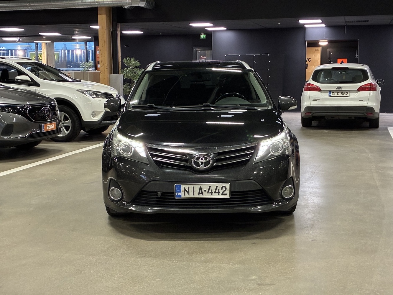 Toyota Avensis vaihtoauto
