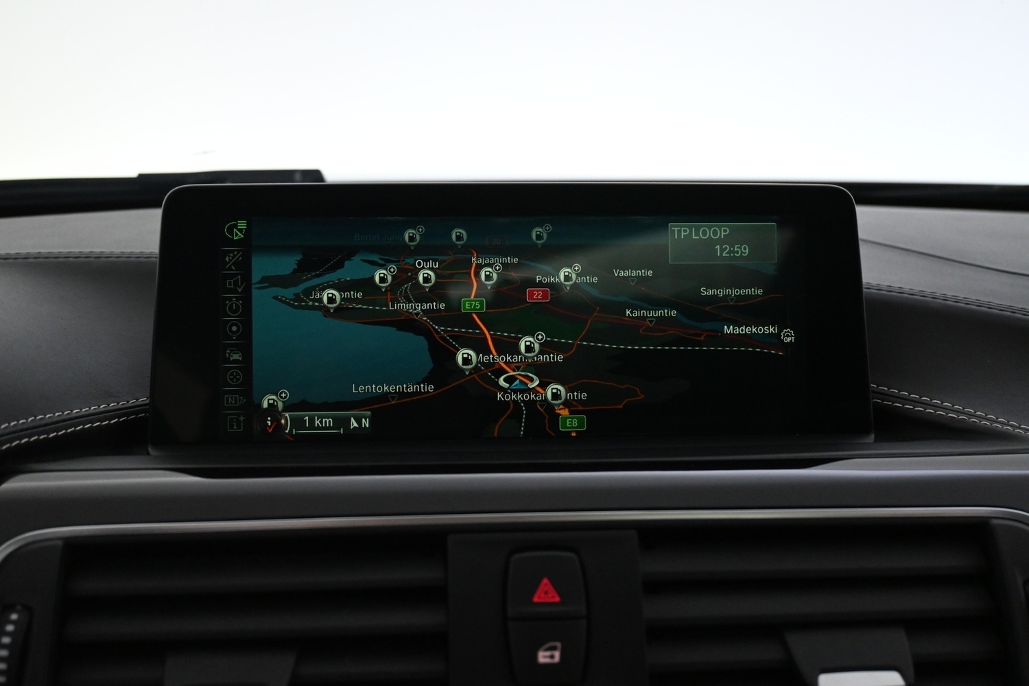 BMW 330 vaihtoauto