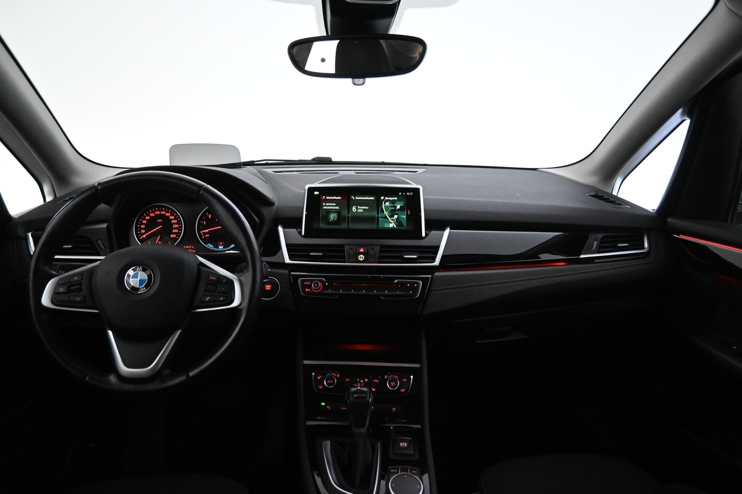 BMW 225 vaihtoauto