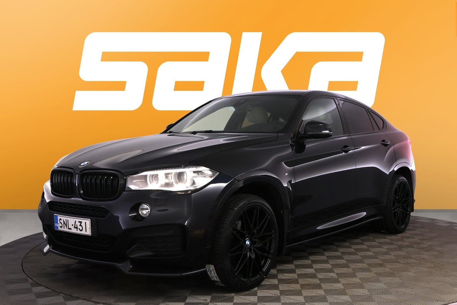 BMW X6 vaihtoauto