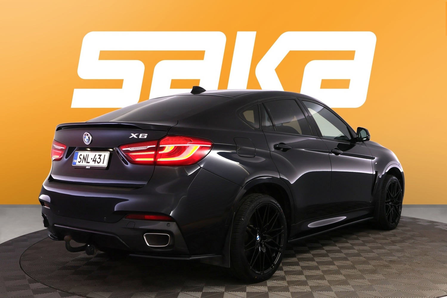 BMW X6 vaihtoauto
