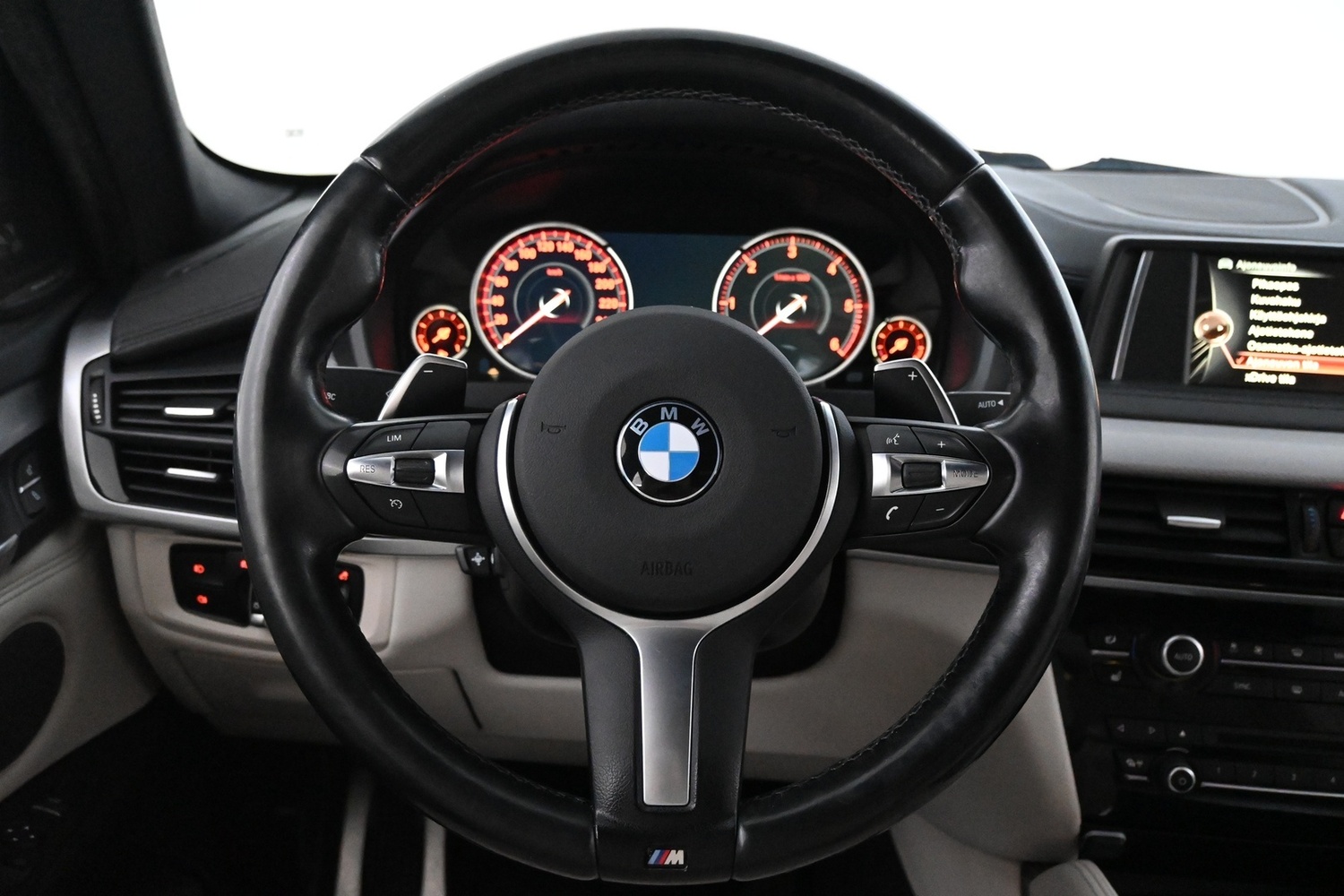 BMW X6 vaihtoauto