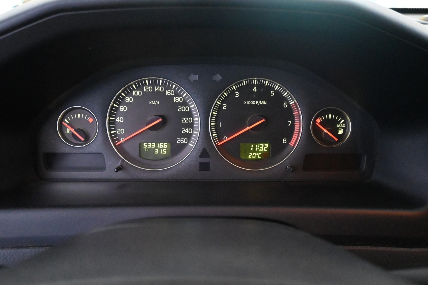 Volvo V70 vaihtoauto