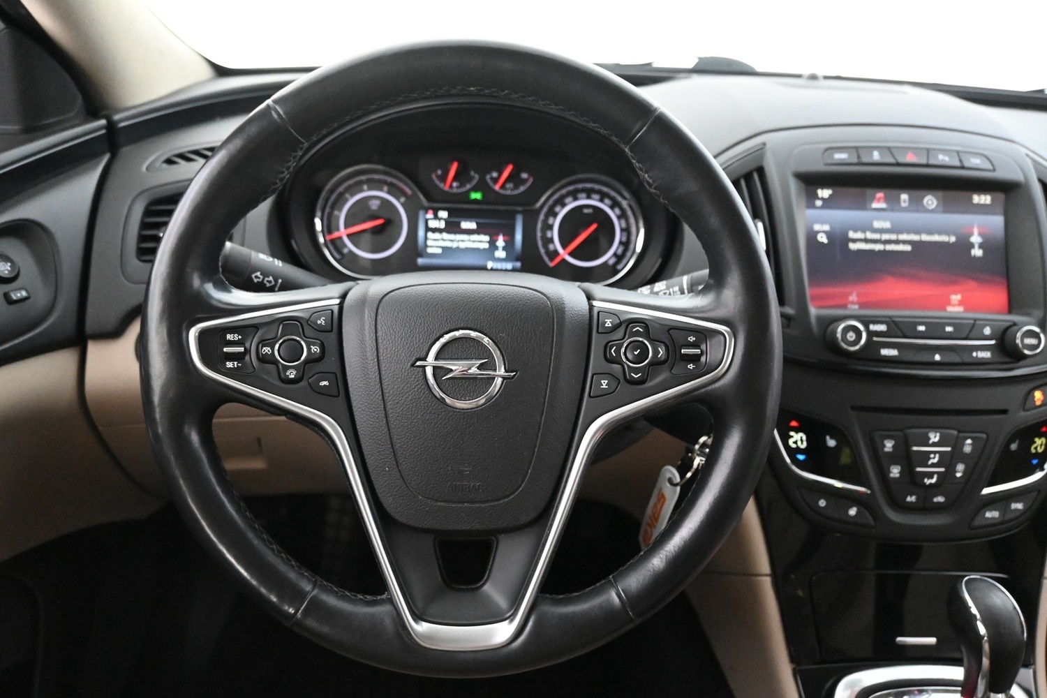 Opel Insignia vaihtoauto