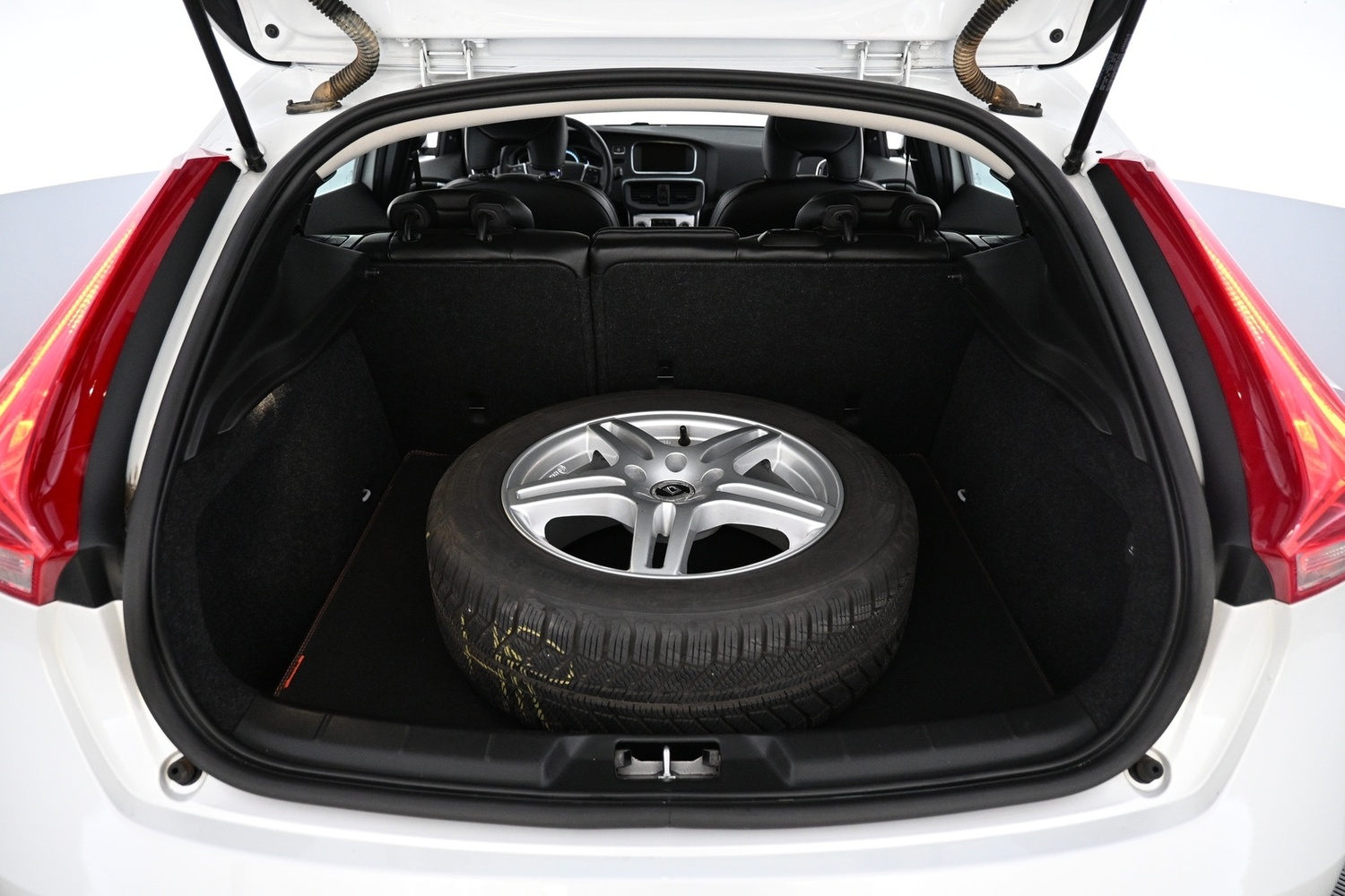 Volvo V40 vaihtoauto