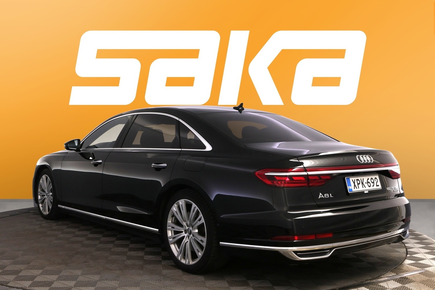 Audi A8 vaihtoauto