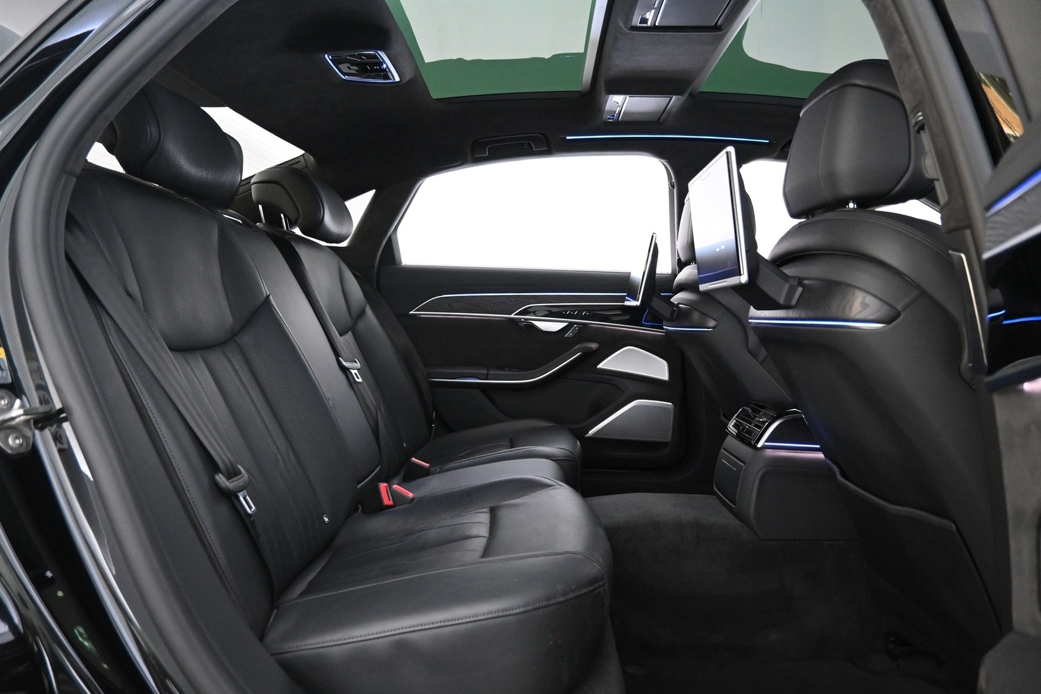 Audi A8 vaihtoauto