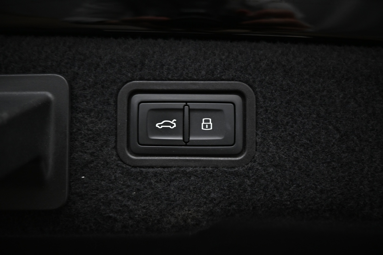 Audi A8 vaihtoauto