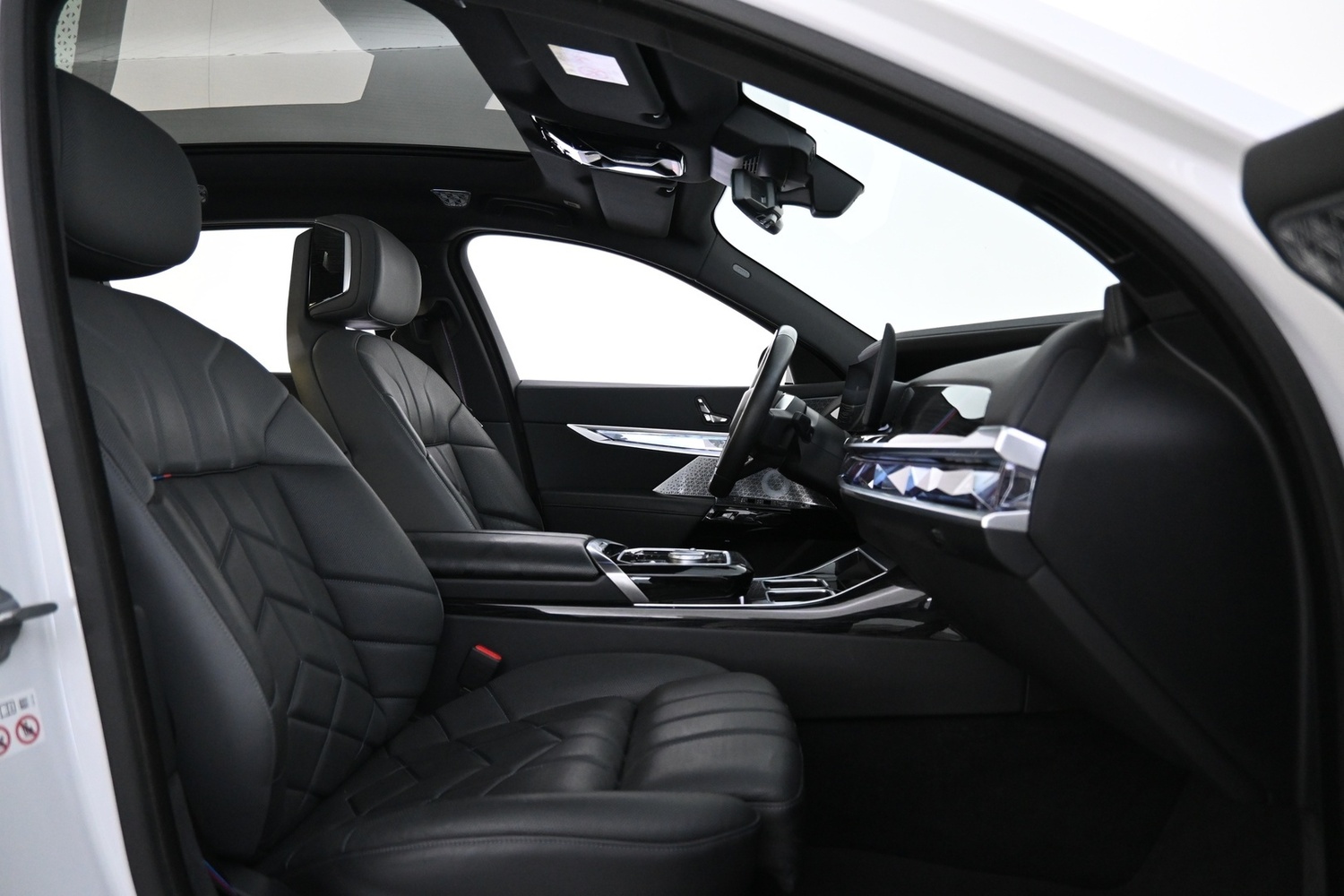 BMW i7 vaihtoauto