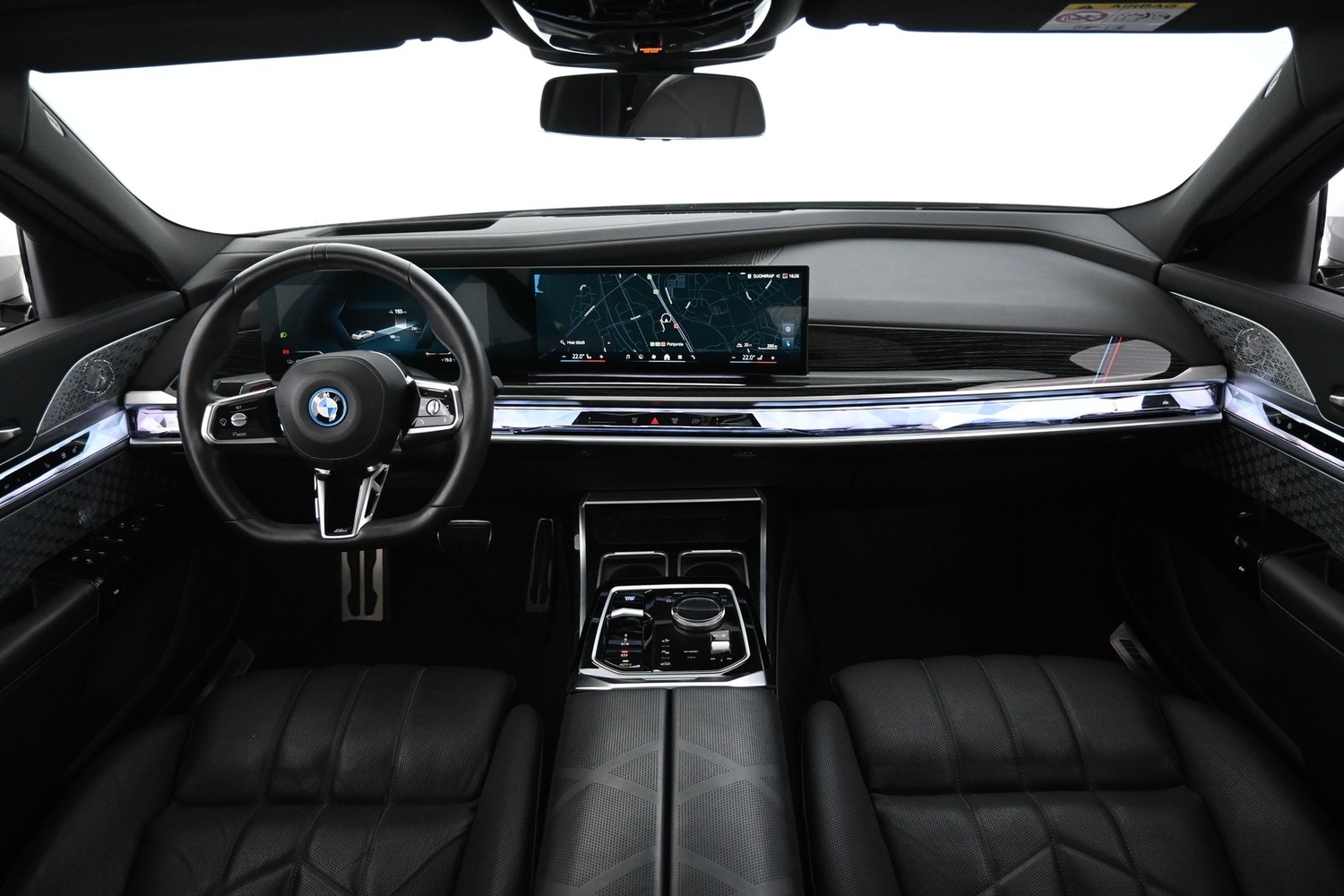 BMW i7 vaihtoauto
