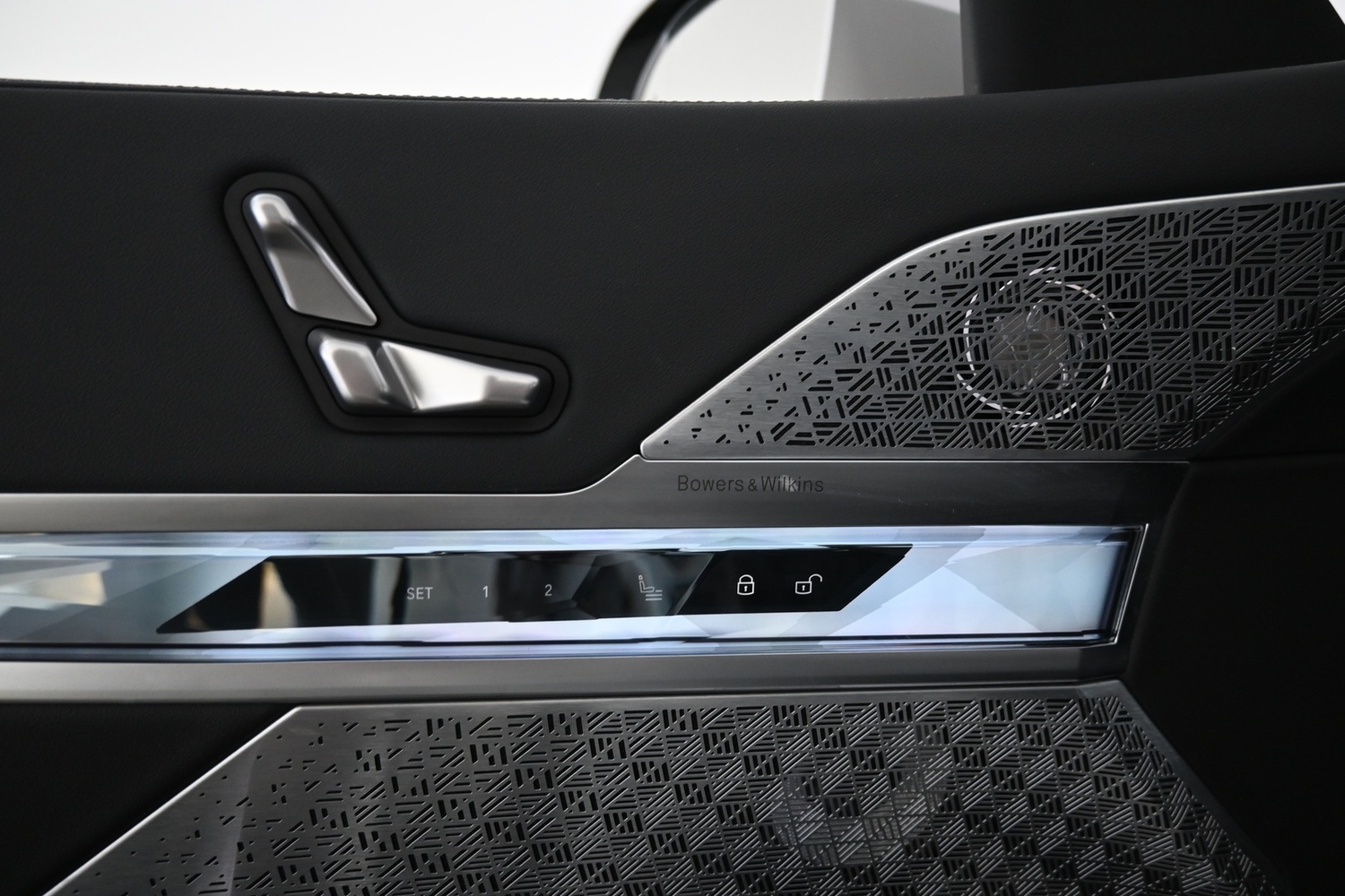 BMW i7 vaihtoauto