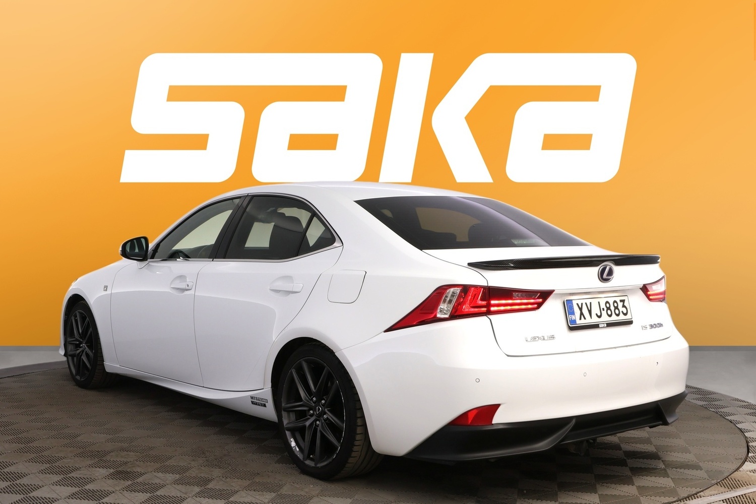 Lexus IS vaihtoauto