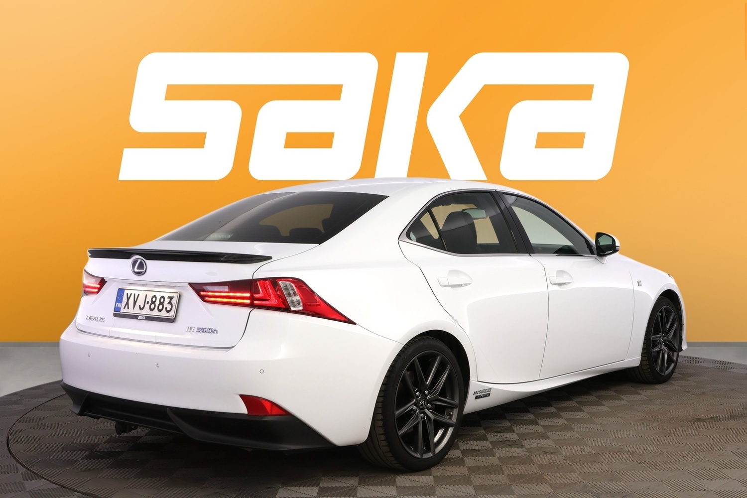 Lexus IS vaihtoauto