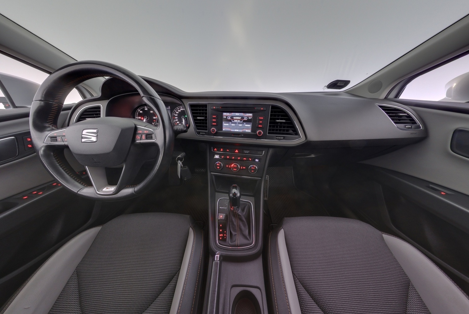 SEAT Leon X-Perience vaihtoauto