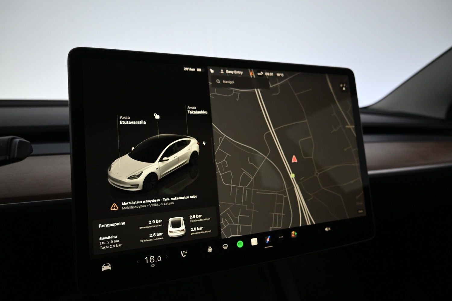 Tesla Model 3 vaihtoauto