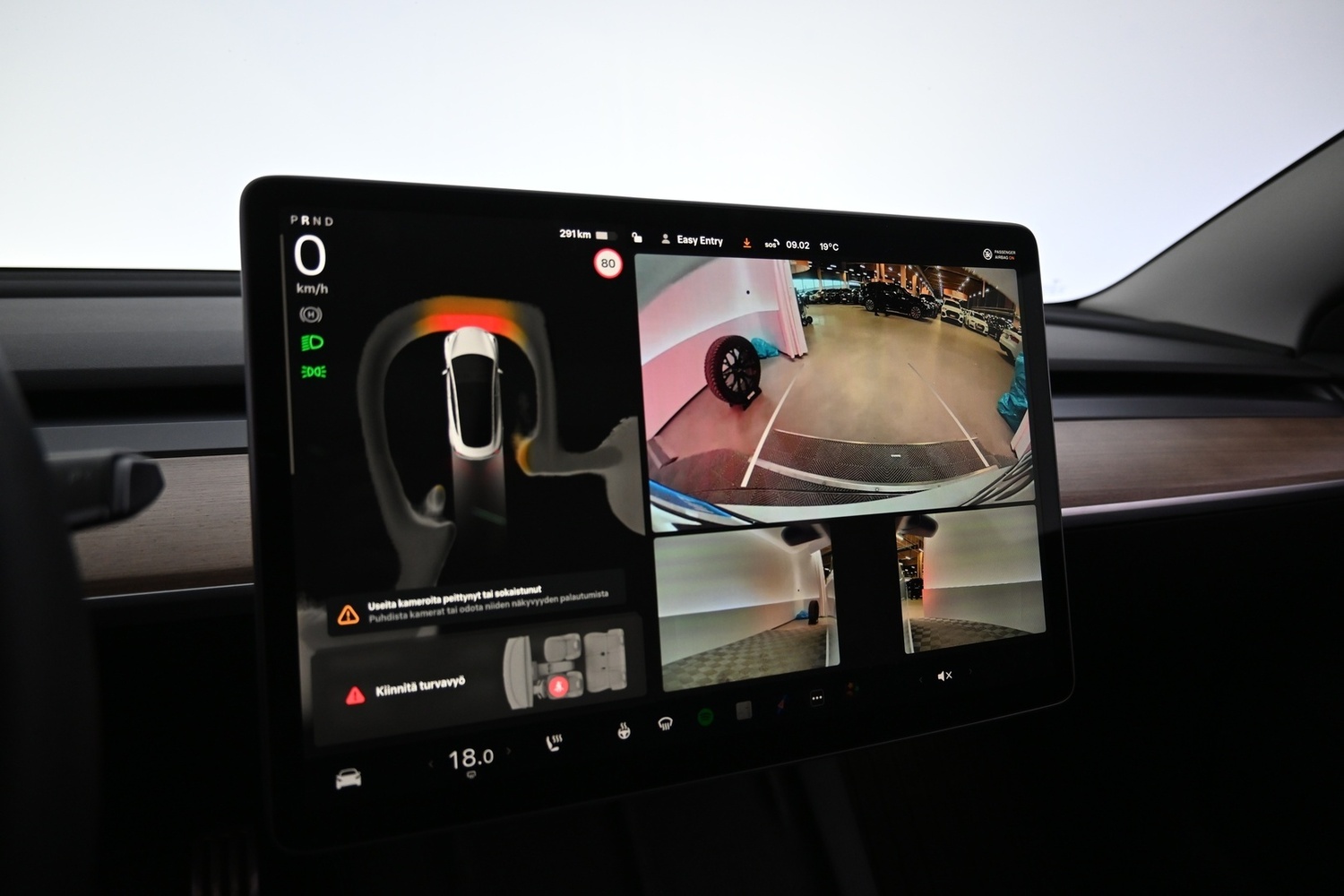 Tesla Model 3 vaihtoauto