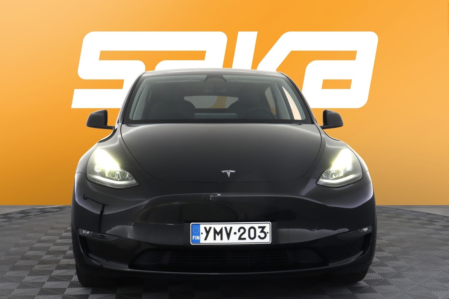 Tesla Model Y vaihtoauto