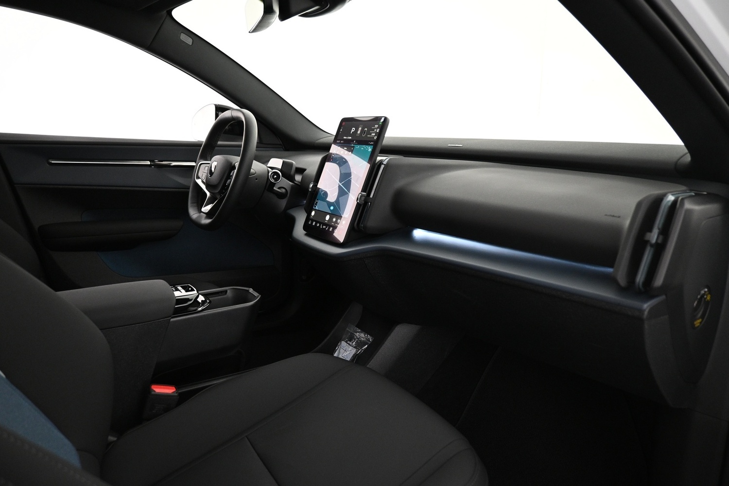 Volvo EX30 Cross Country vaihtoauto
