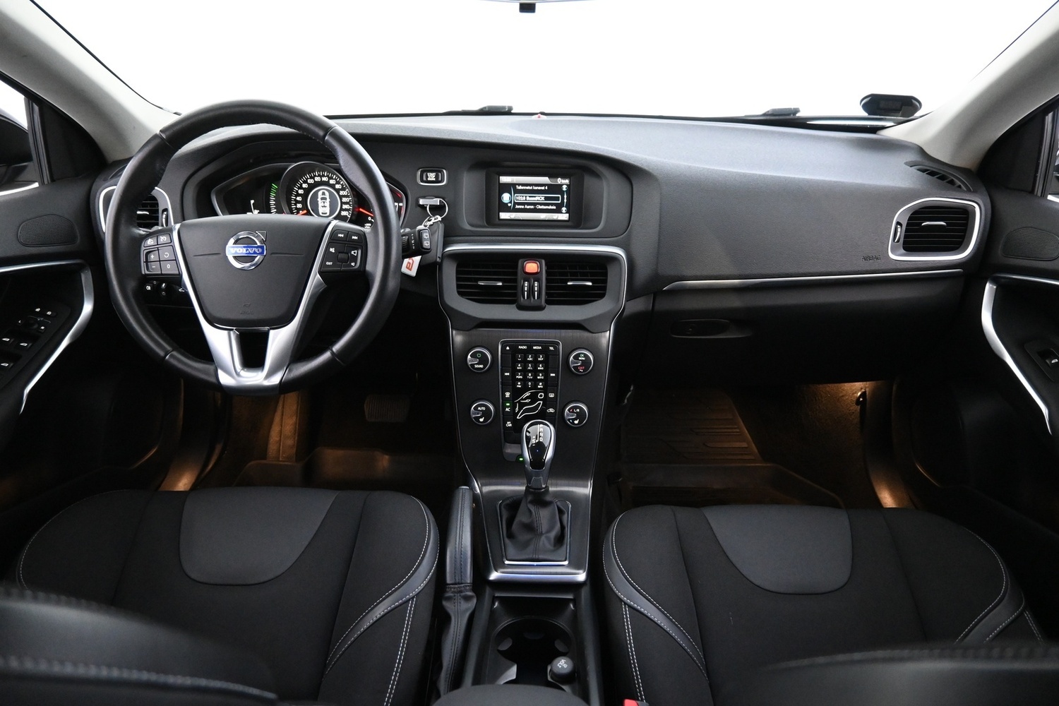 Volvo V40 vaihtoauto