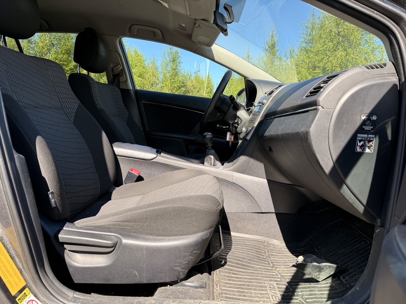 Toyota Avensis vaihtoauto