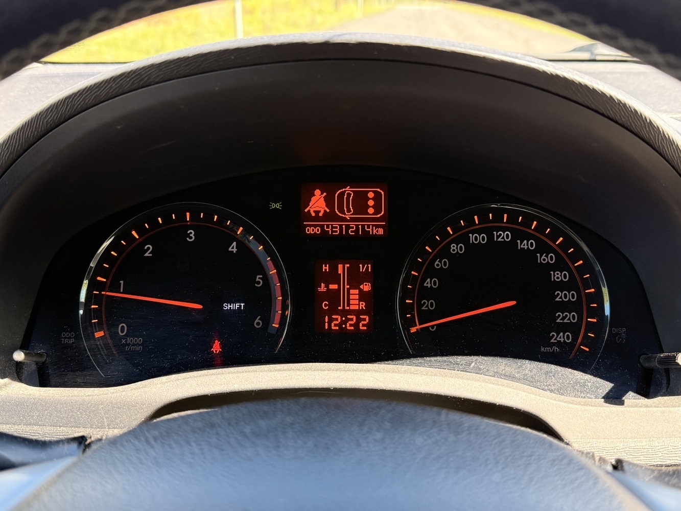 Toyota Avensis vaihtoauto