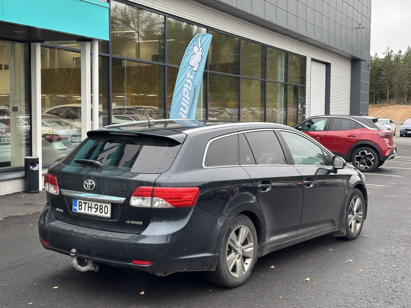 Toyota Avensis vaihtoauto