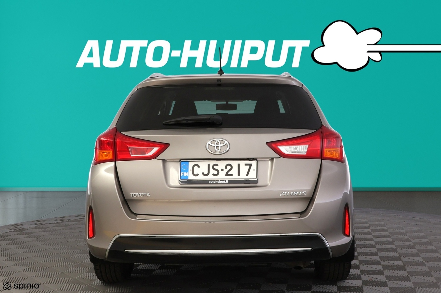Toyota Auris vaihtoauto