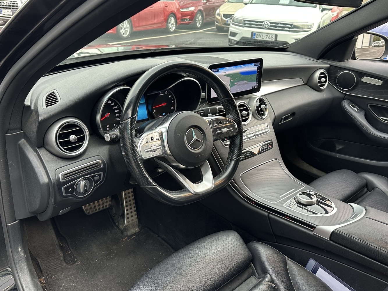 Mercedes-Benz C vaihtoauto