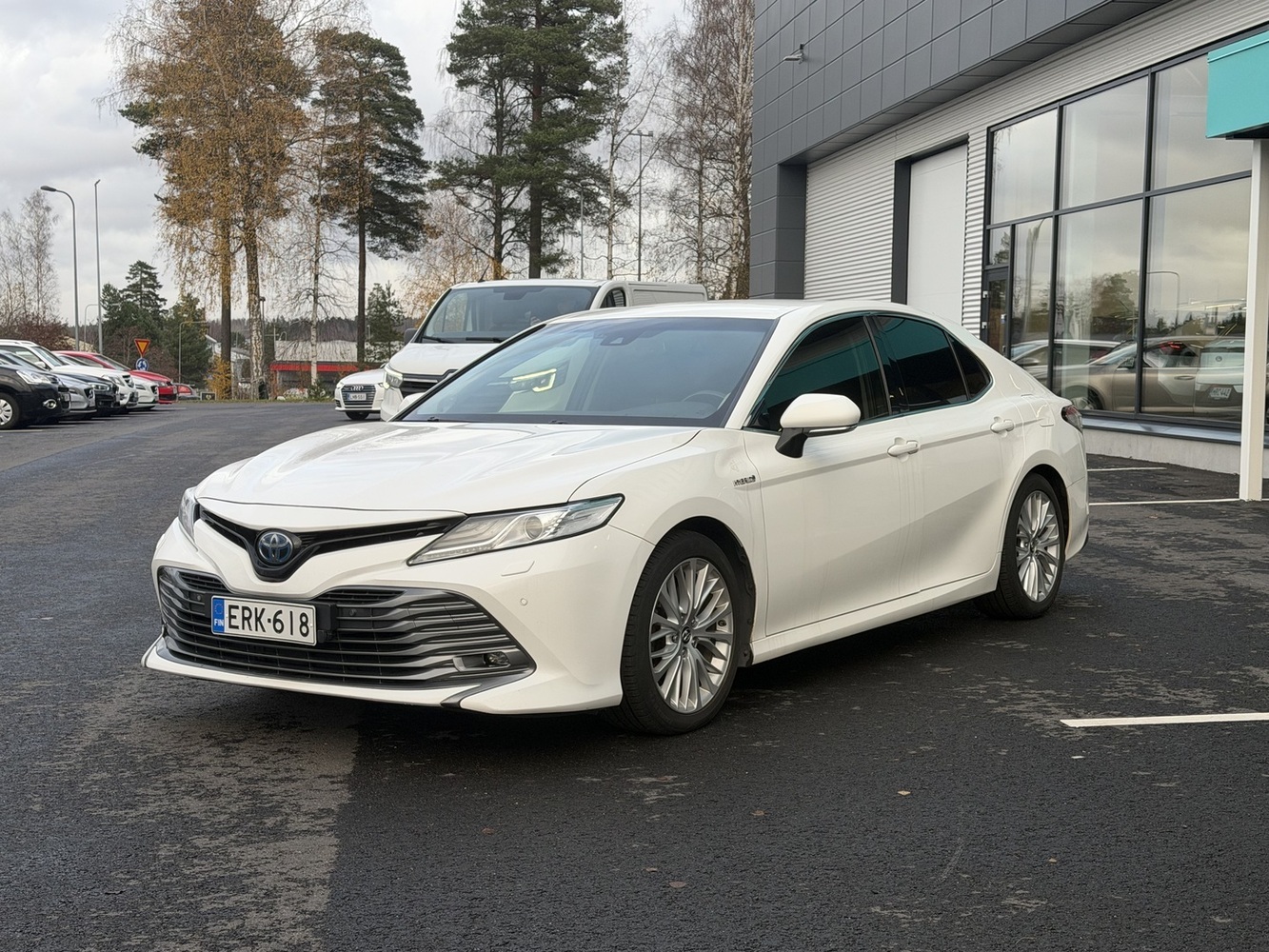 Toyota Camry vaihtoauto