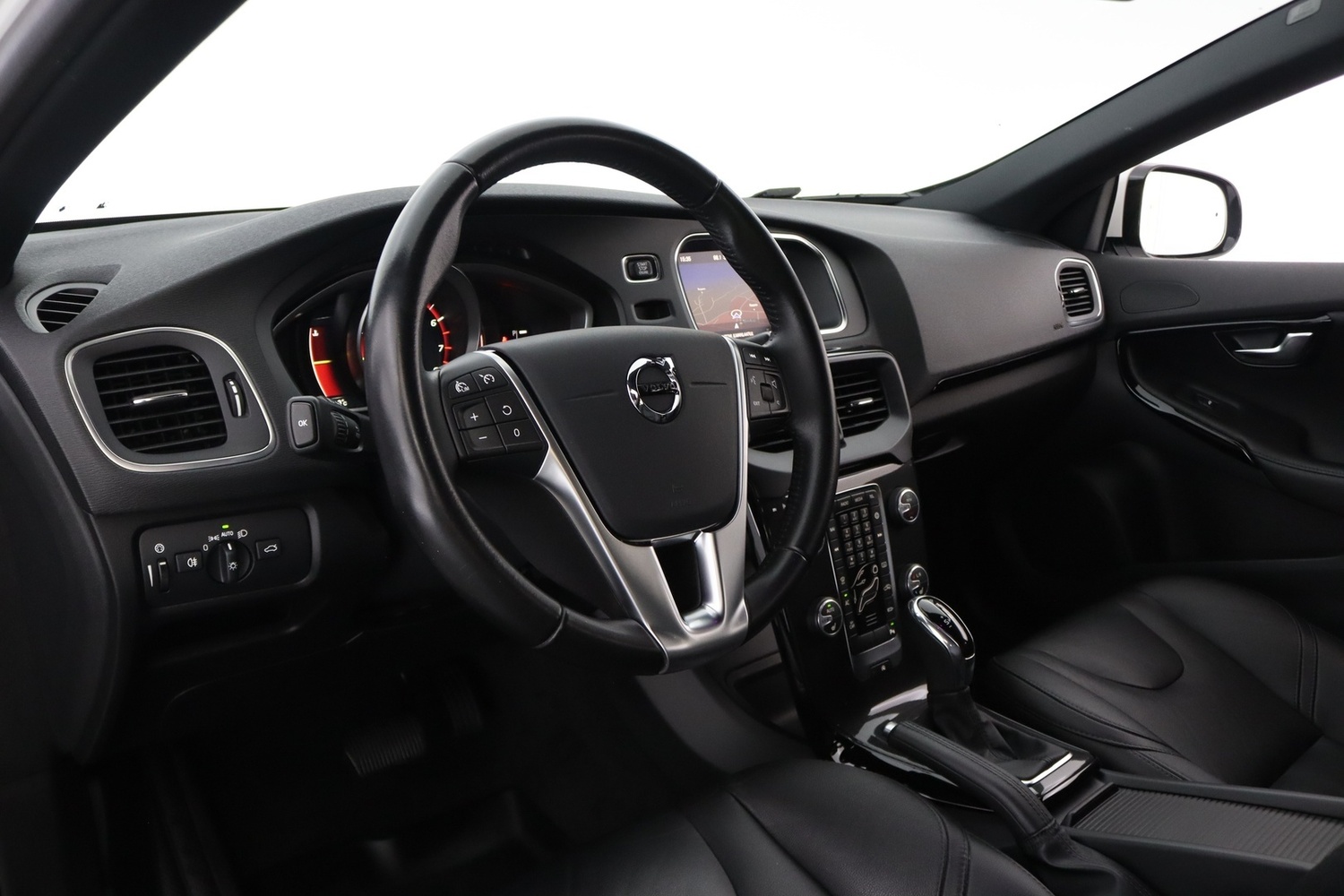 Volvo V40 vaihtoauto