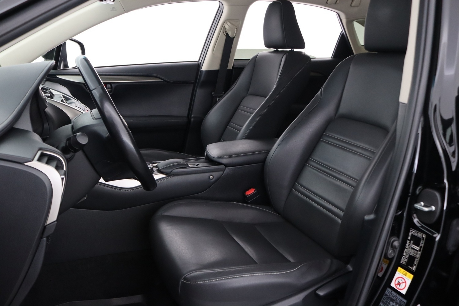 Lexus NX vaihtoauto
