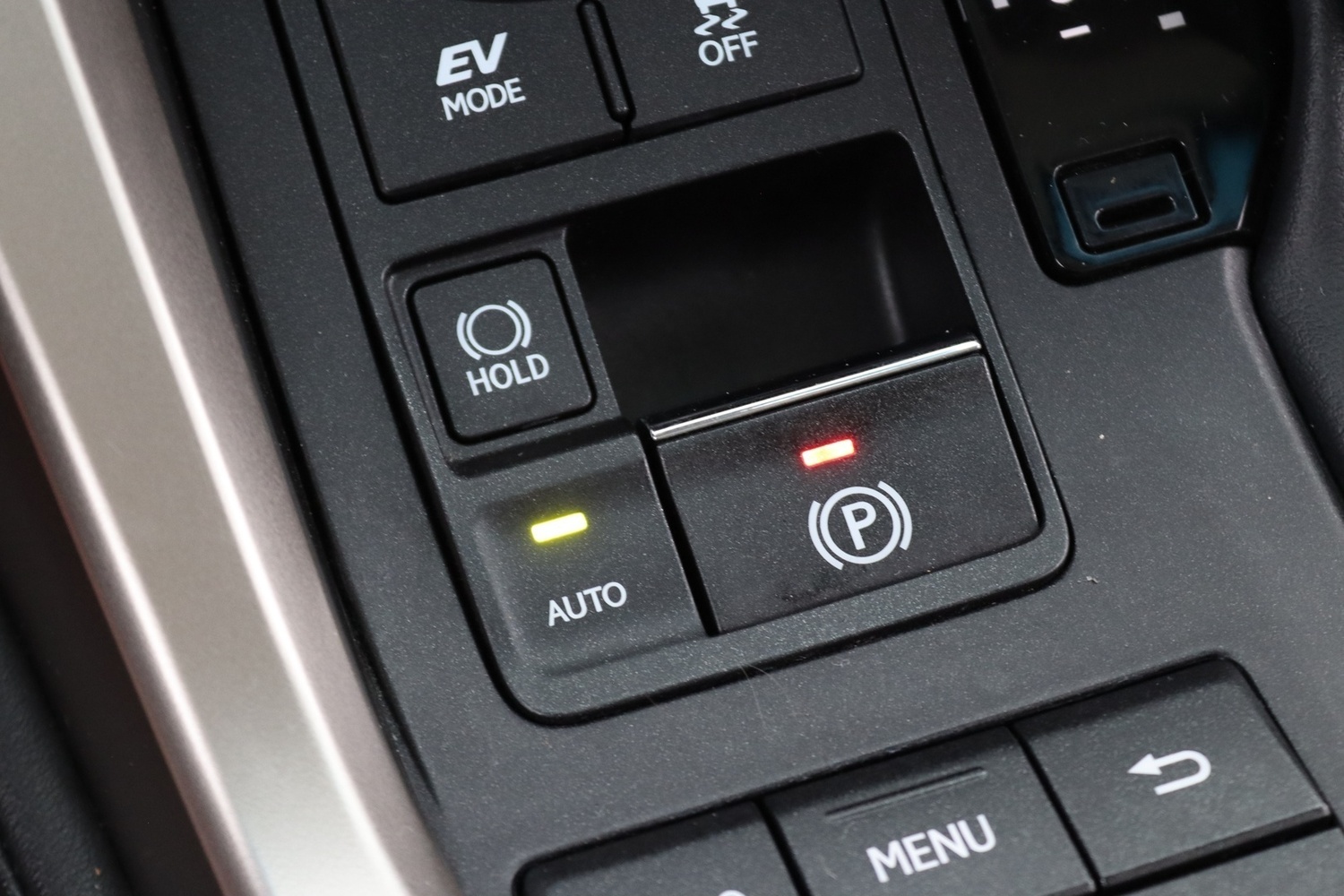 Lexus NX vaihtoauto
