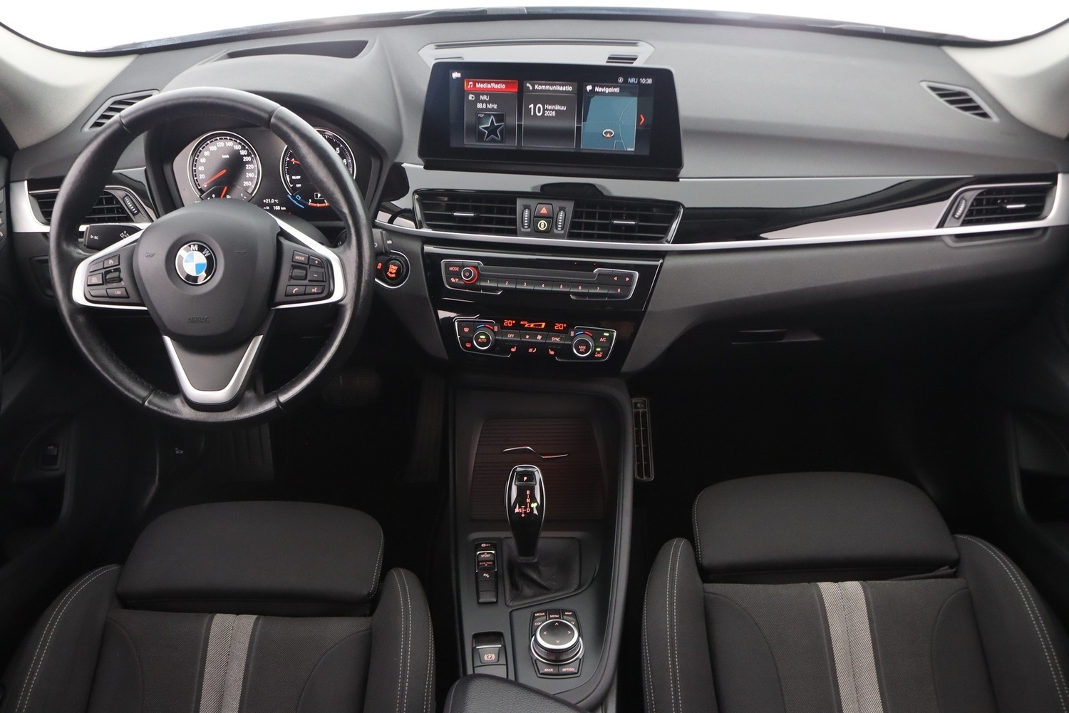 BMW X1 vaihtoauto
