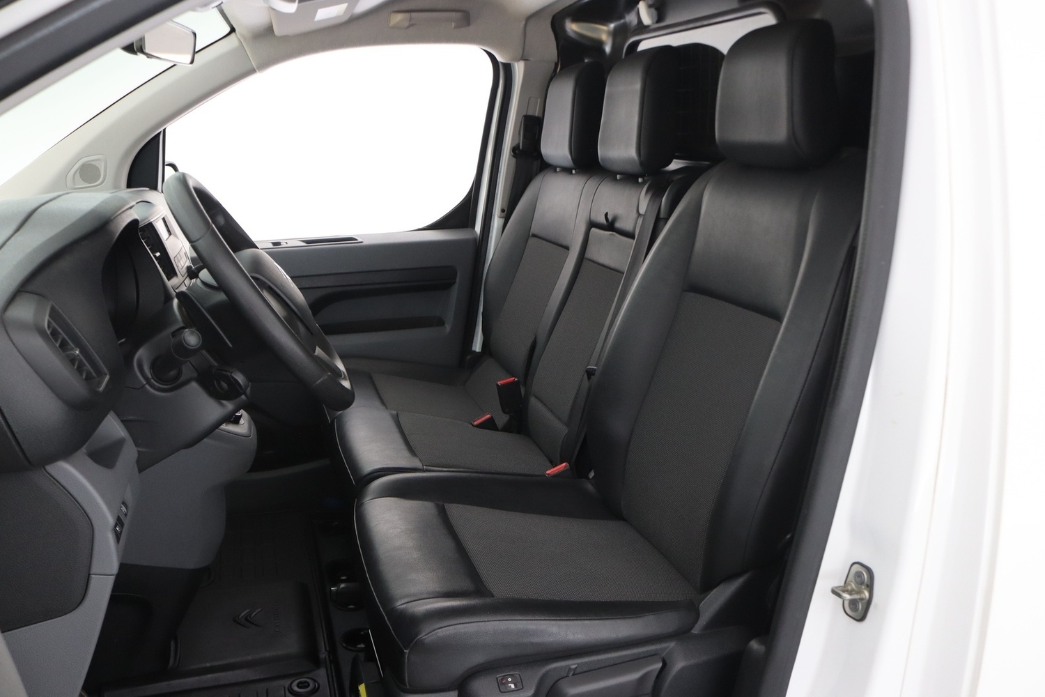 Citroën Jumpy vaihtoauto