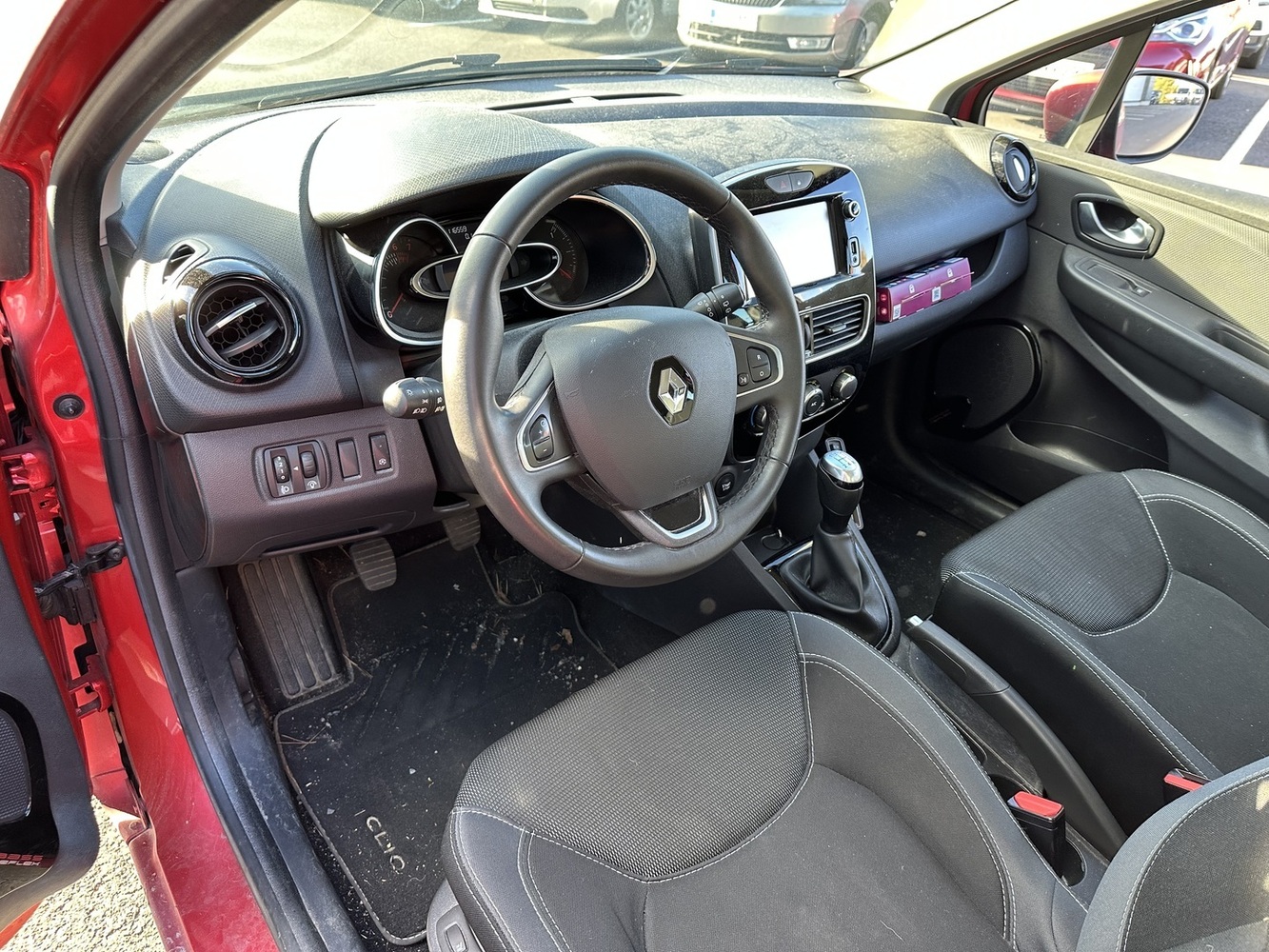 Renault Clio vaihtoauto