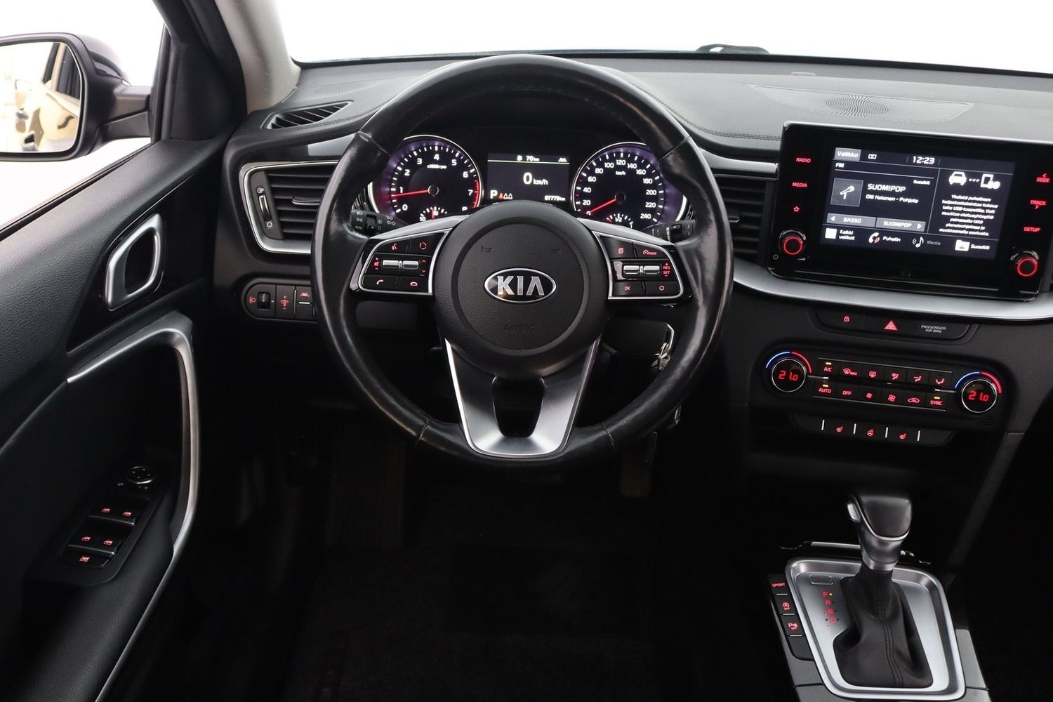 Kia XCeed vaihtoauto