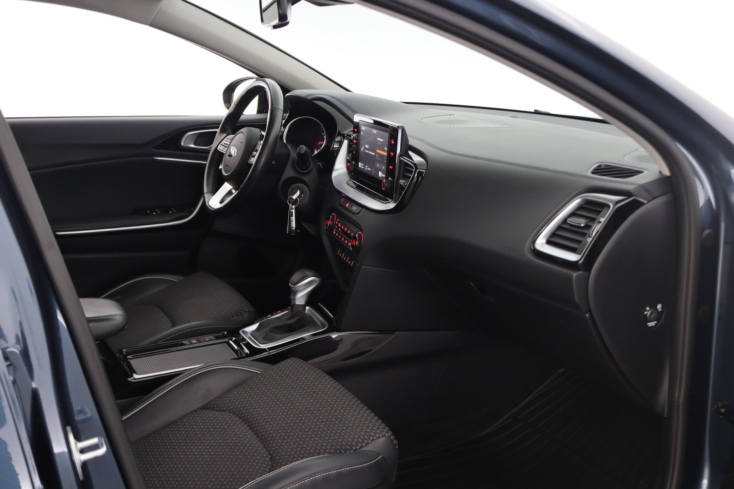 Kia XCeed vaihtoauto