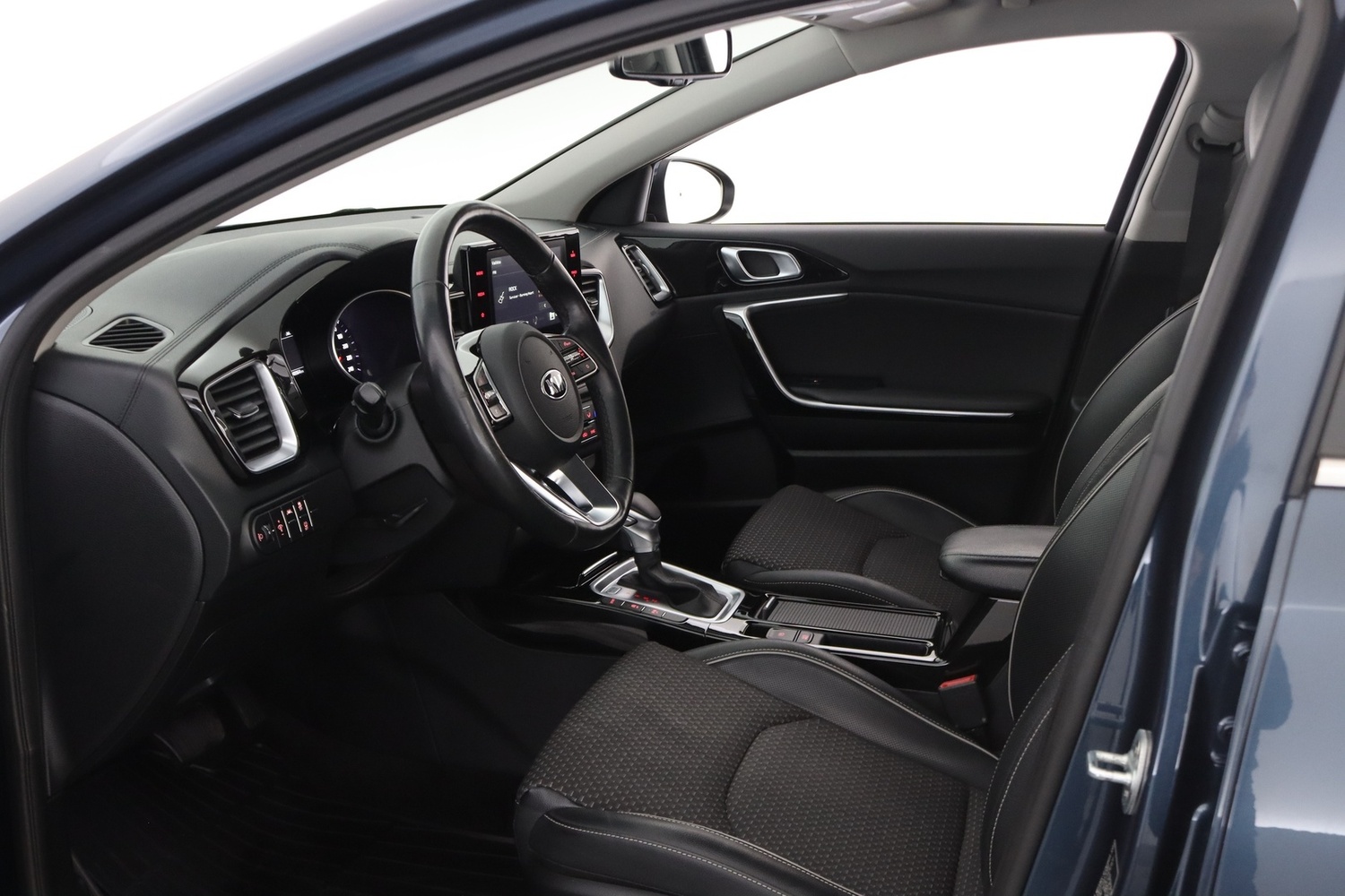 Kia XCeed vaihtoauto