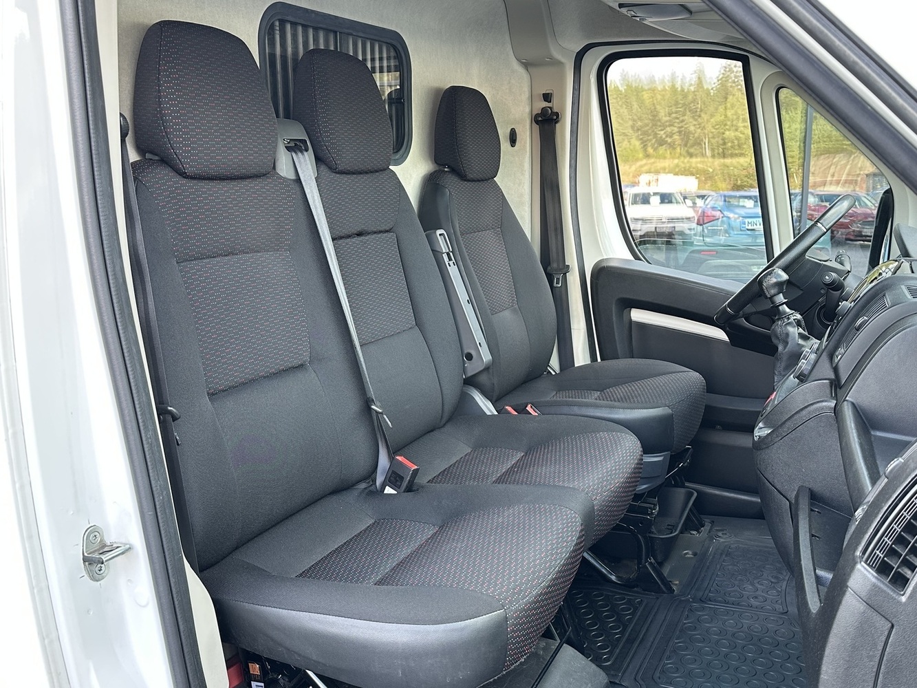 Peugeot Boxer vaihtoauto