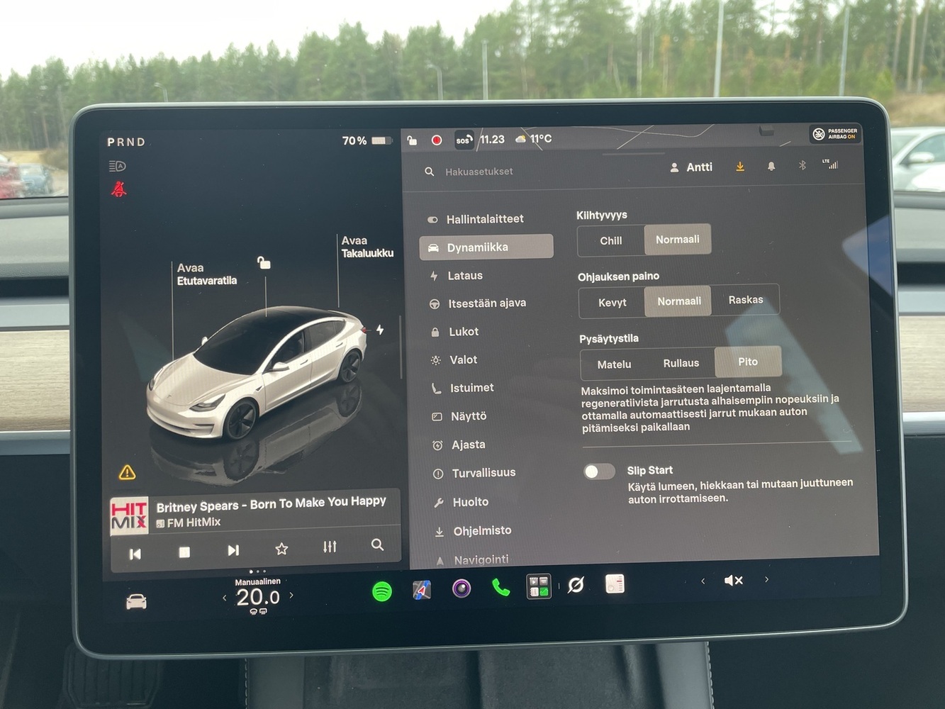 Tesla Model 3 vaihtoauto