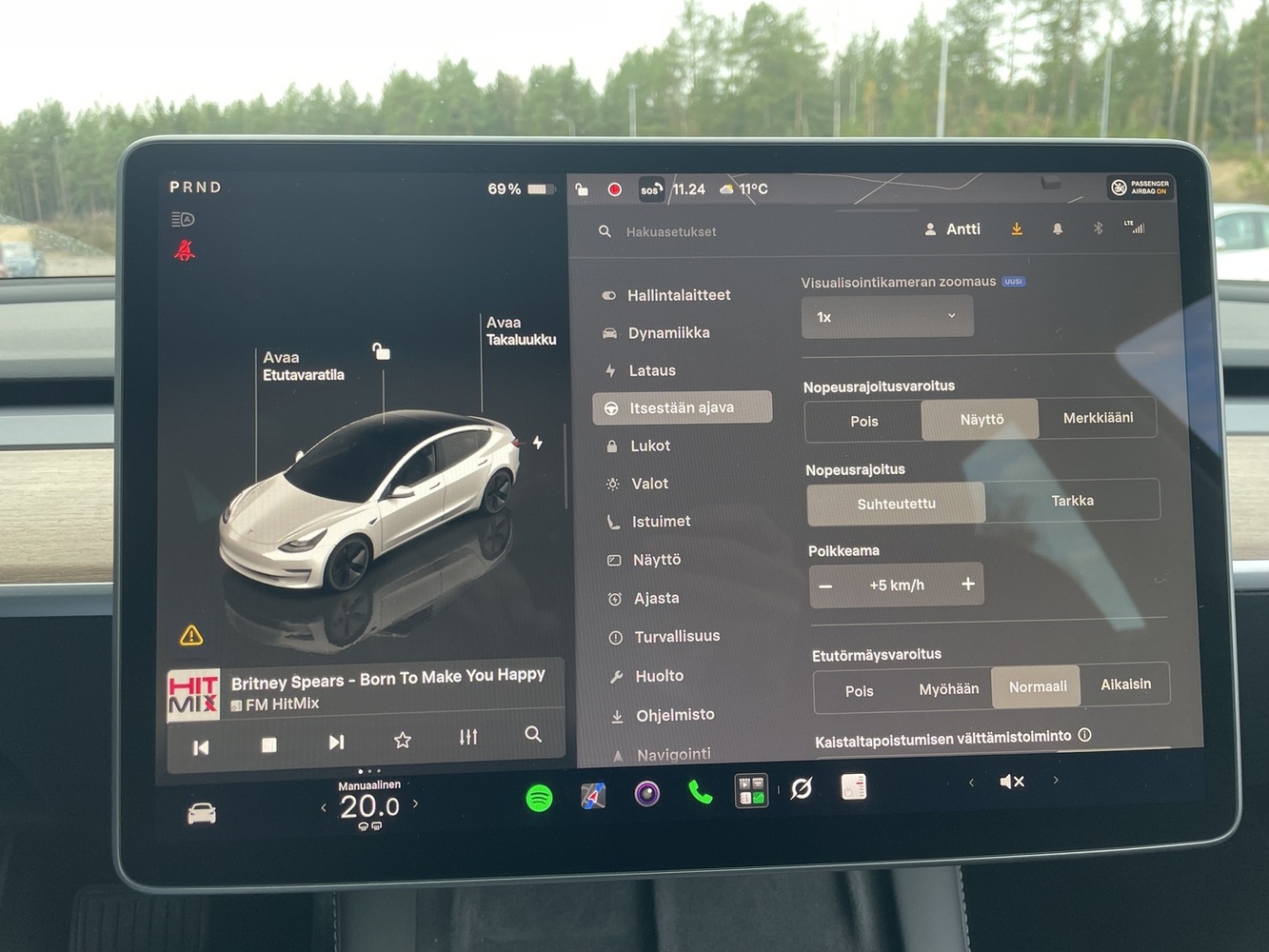 Tesla Model 3 vaihtoauto