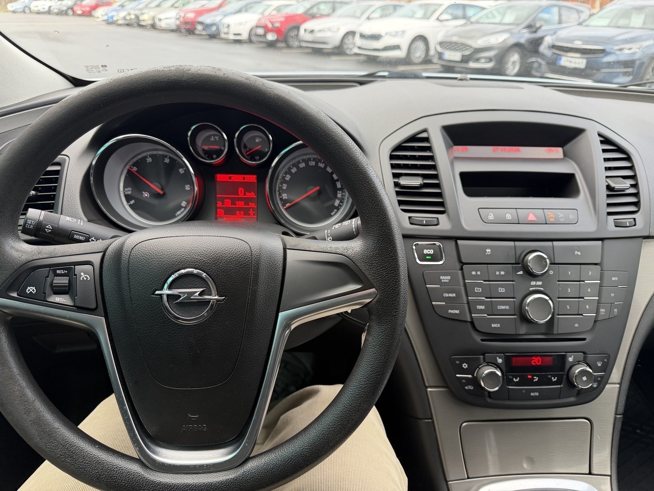 Opel Insignia vaihtoauto