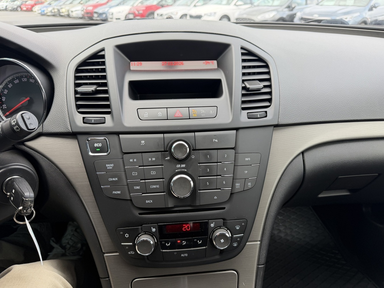 Opel Insignia vaihtoauto