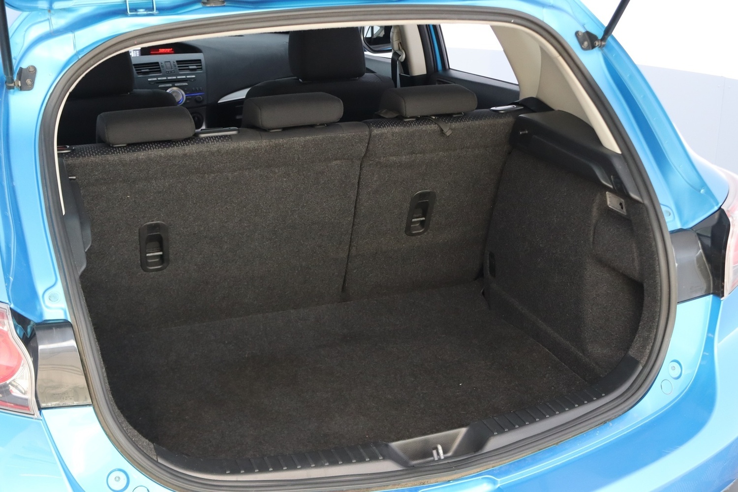 Mazda 3 vaihtoauto
