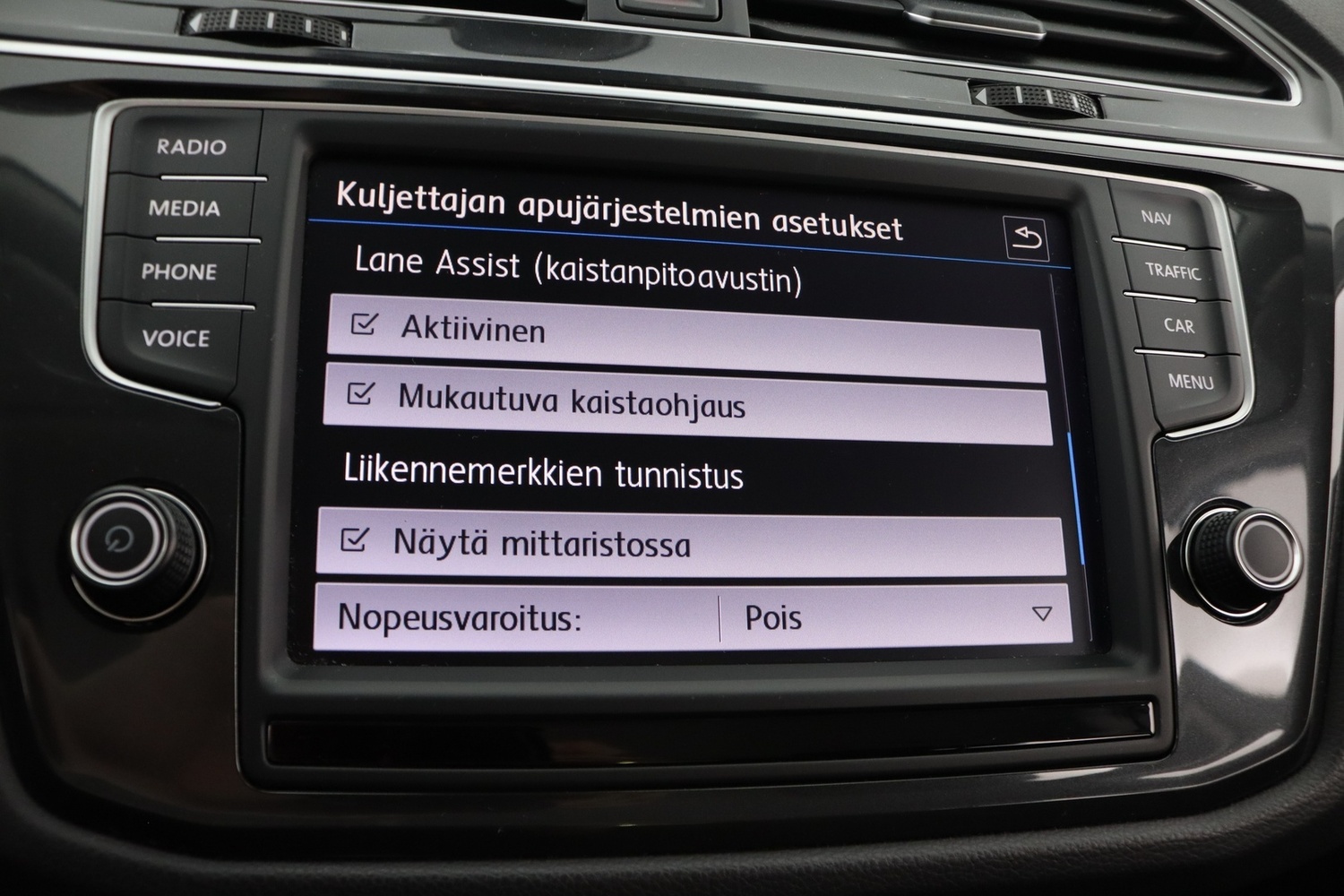 Volkswagen Tiguan vaihtoauto