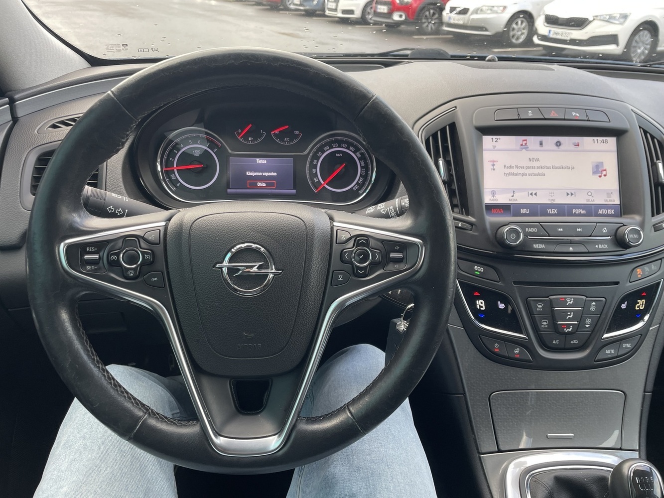 Opel Insignia vaihtoauto