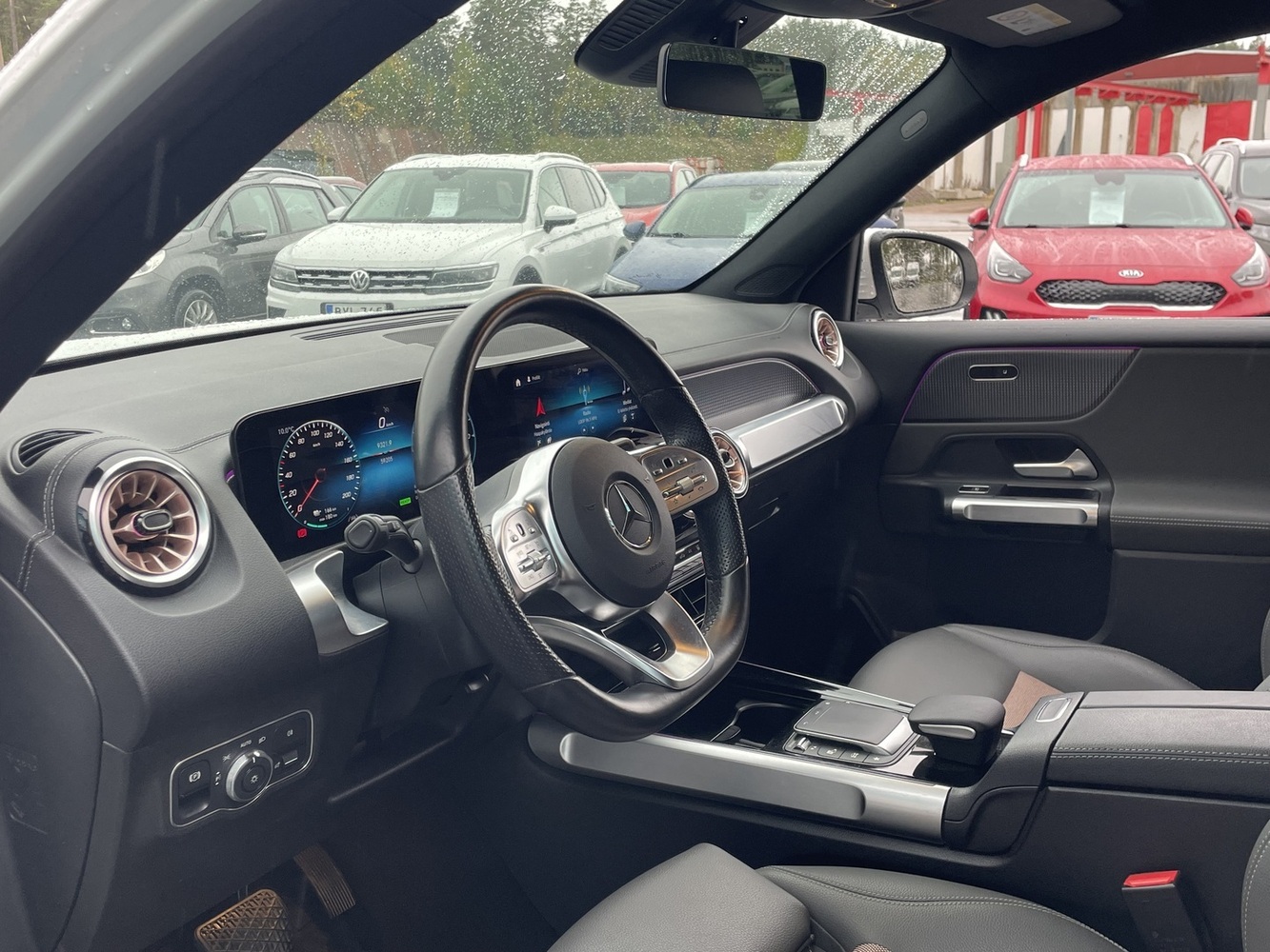 Mercedes-Benz EQB vaihtoauto