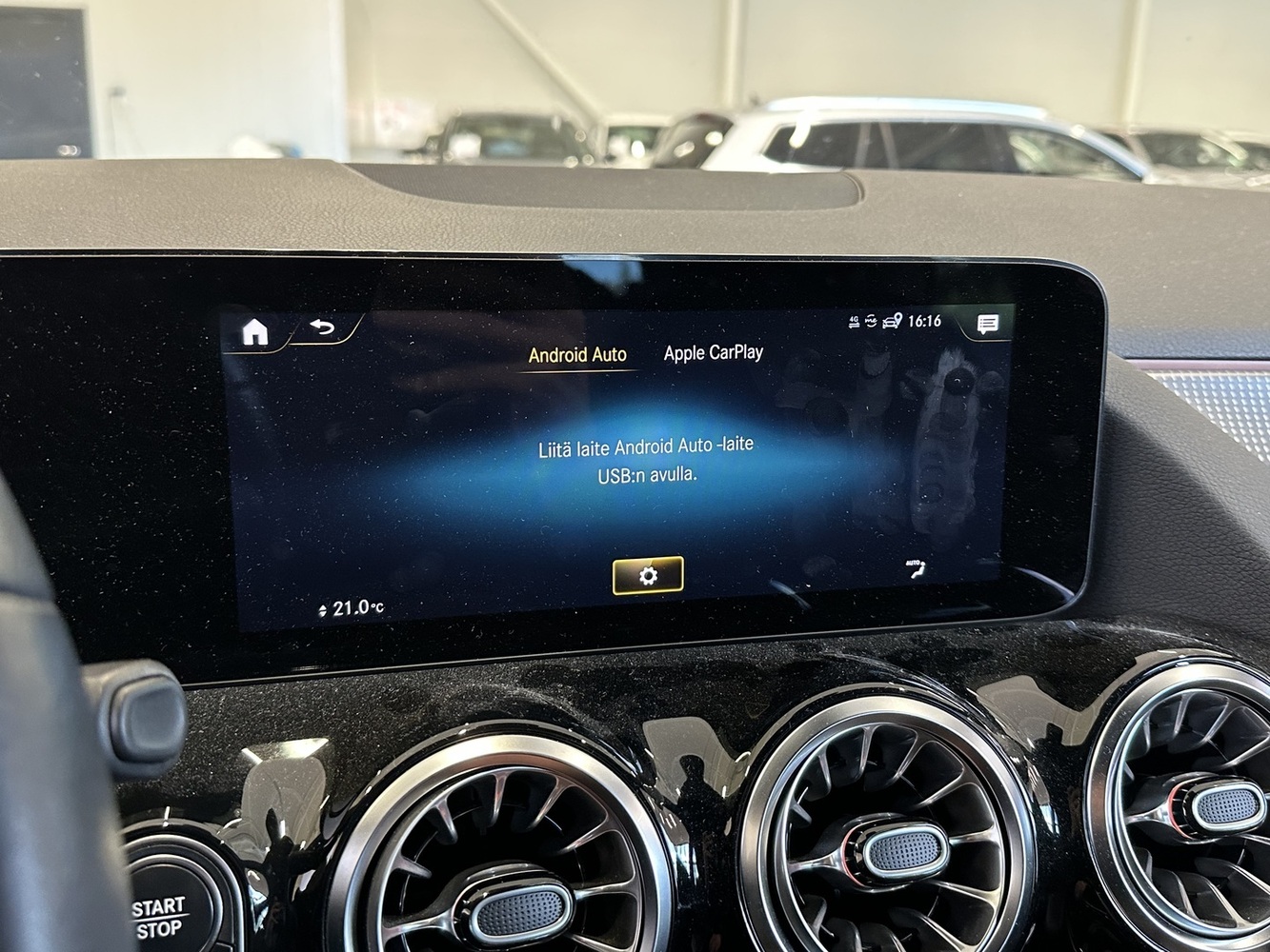 Mercedes-Benz EQA vaihtoauto